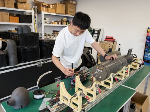 沙丁魚200無人潛航器核心測試完成 湖南大學團隊創新成果引領海洋智能裝備發展